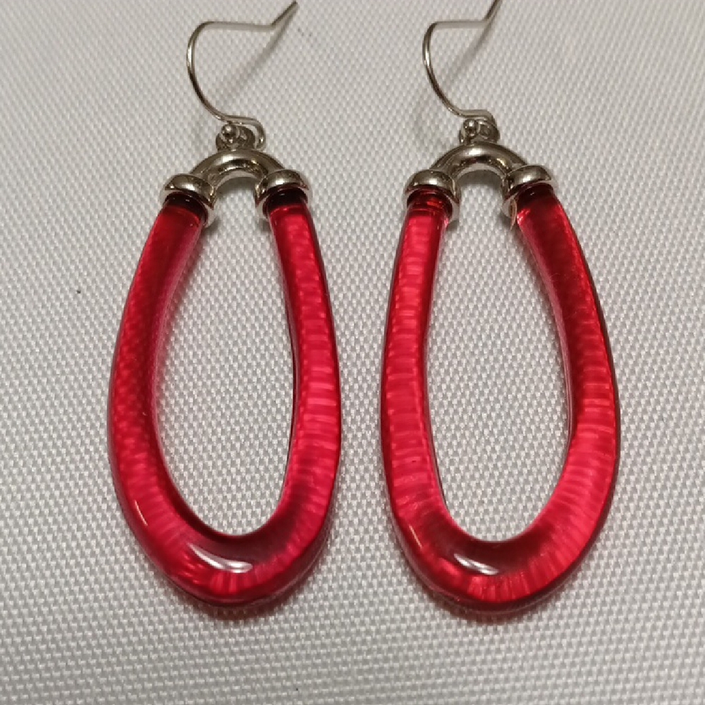 Elegant Red Hoop Earrings